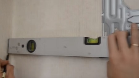 Etape de instalare a aparatului de aer condiționat
