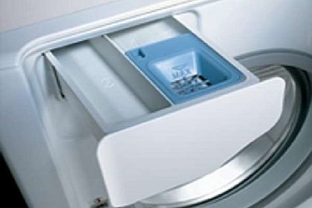 Dispenser și buncăr scurgeri